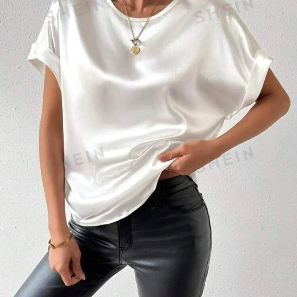 SHEIN Prive' Batwing Short Sleeve Satin Blouse With Round Neck